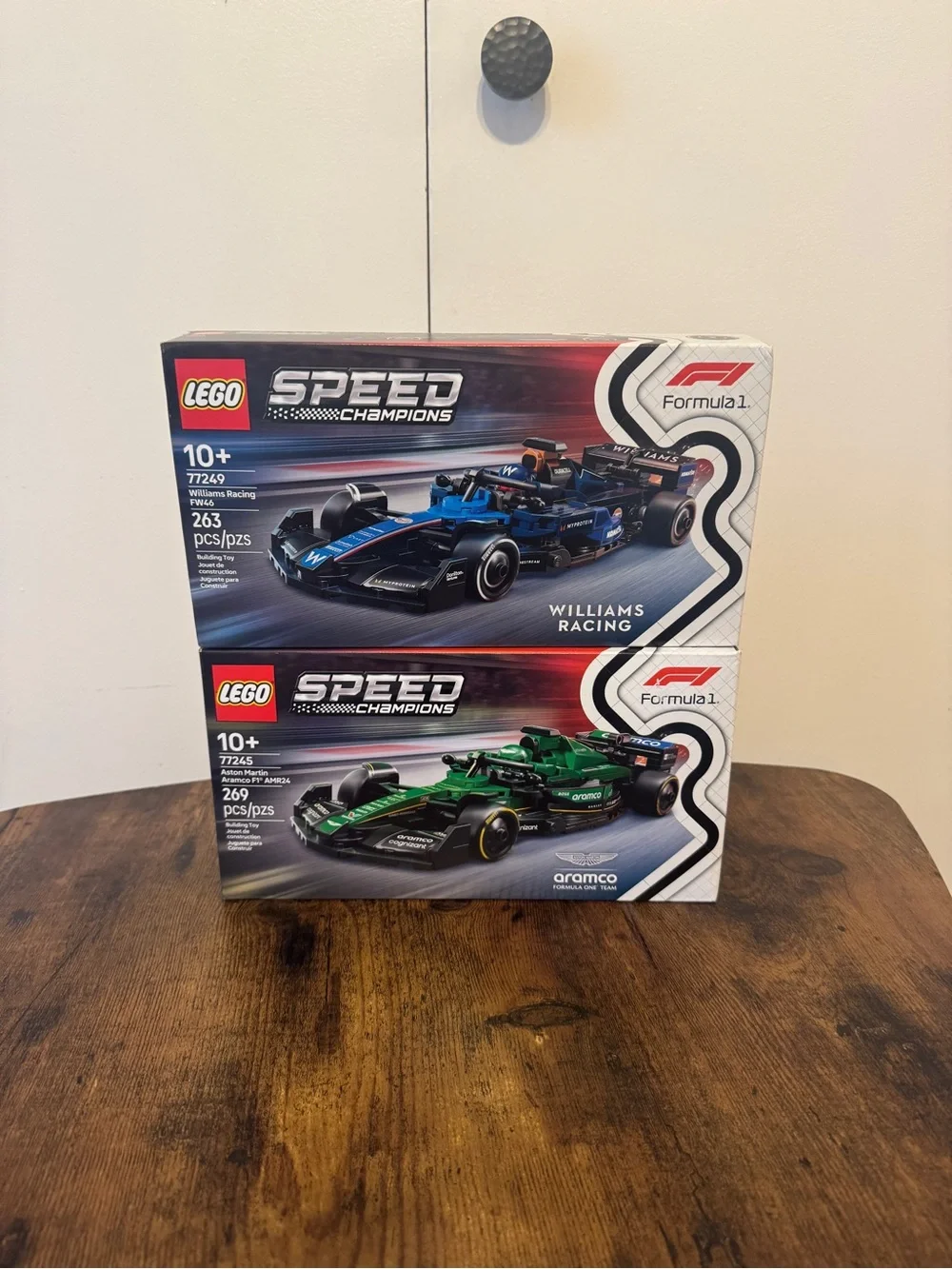 LEGO Speed Champions Williams Racing & Aston Martin F1 Sets